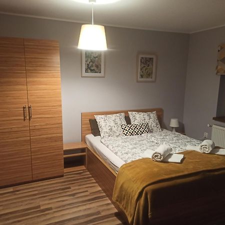 Dom Na Klonowym Wzgorzu Bed & Breakfast Stronie Śląskie Eksteriør bilde