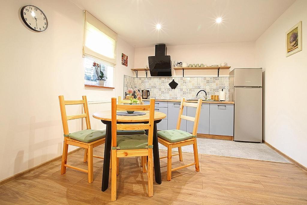 Dom Na Klonowym Wzgorzu Bed & Breakfast Stronie Śląskie Eksteriør bilde