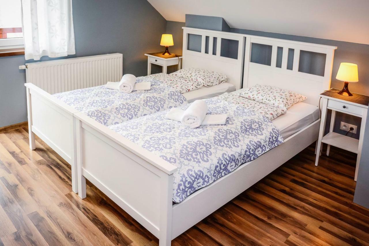 Dom Na Klonowym Wzgorzu Bed & Breakfast Stronie Śląskie Rom bilde