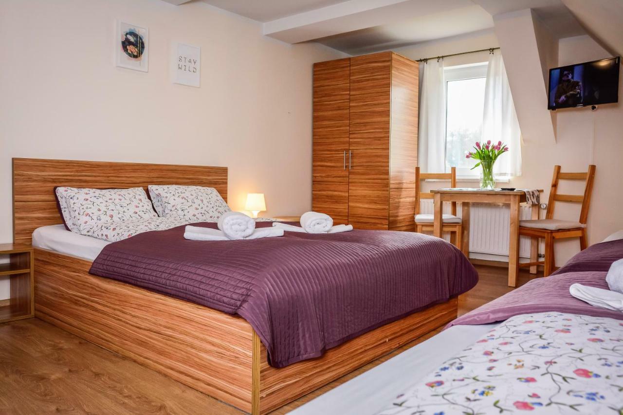 Dom Na Klonowym Wzgorzu Bed & Breakfast Stronie Śląskie Rom bilde