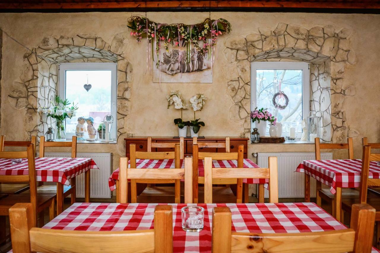 Dom Na Klonowym Wzgorzu Bed & Breakfast Stronie Śląskie Eksteriør bilde